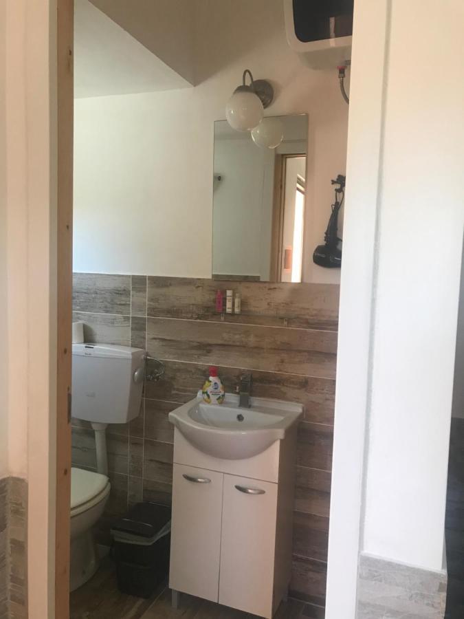 Monolocale Per Coppia Apartment Carrodano Inferiore Екстериор снимка
