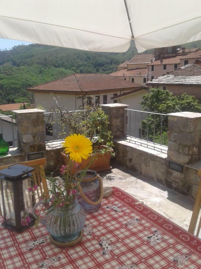 Monolocale Per Coppia Apartment Carrodano Inferiore Екстериор снимка