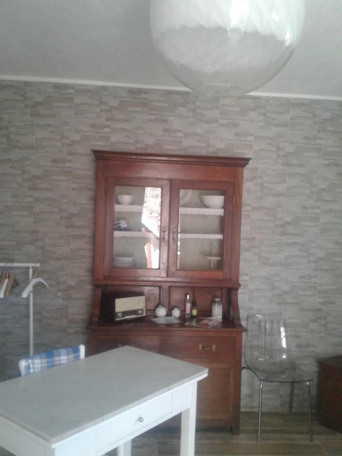 Monolocale Per Coppia Apartment Carrodano Inferiore Екстериор снимка